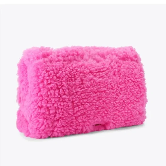 NWT. Sold out online. MACRO KENSINGTON BAG Pink Huge Purse. Hard to find in US. - Picture 4 of 7